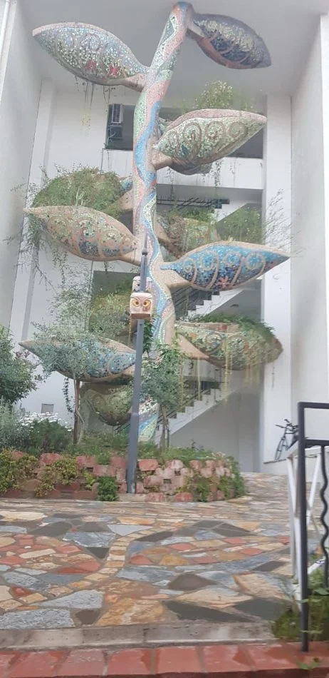 Tirane, jepet me qera apartament 3+1+Ballkon Kati 5, 133 m² 1.100 € (Kodra e Diellit)