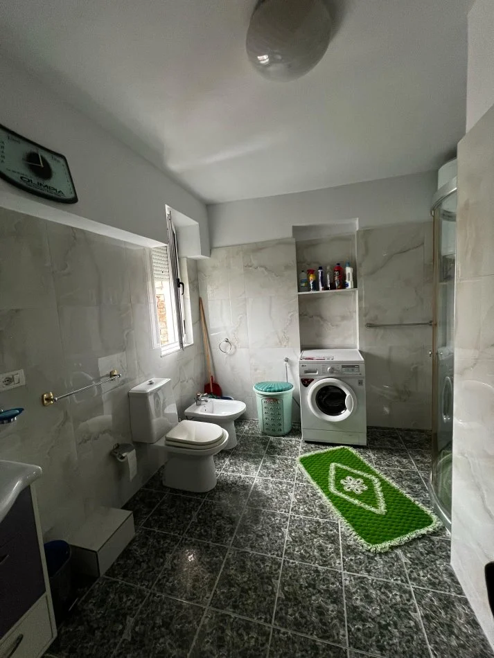 Tirane, jepet me qera apartament 2+1 Kati 4, 72 m² 600 € (Mihal Grameno)