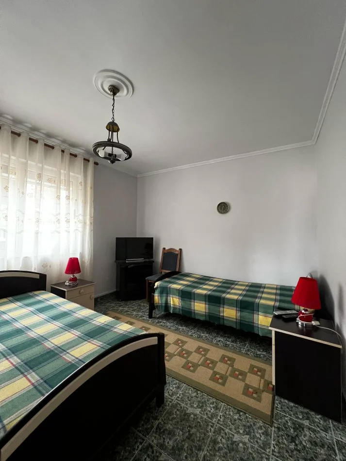 Tirane, jepet me qera apartament 2+1 Kati 4, 72 m² 600 € (Mihal Grameno)