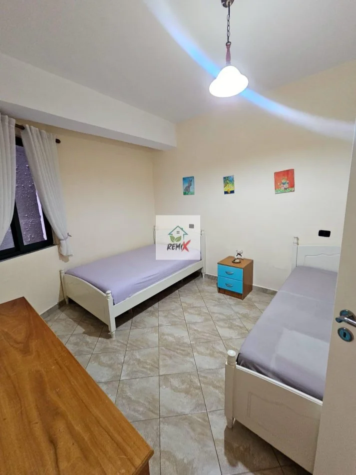 Durres, jepet me qera apartament 2+1+Aneks+Ballkon Kati 5, 120 m² 500 €