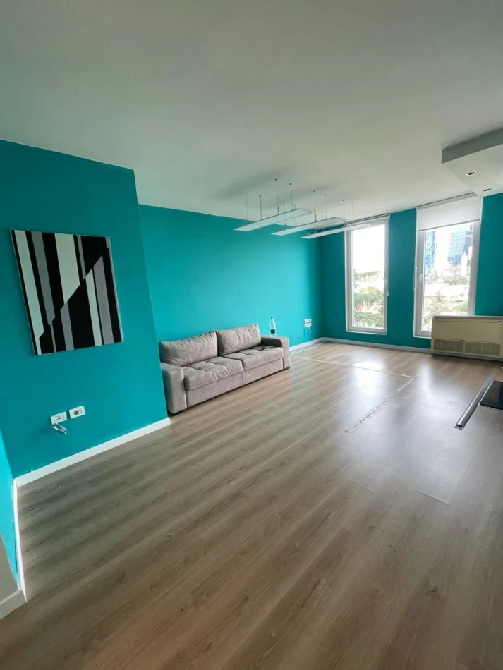 Tirane, jap me qera apartament 2+1+Ballkon Kati 5, 111 m² 1.200 € (Kullat Binjake)