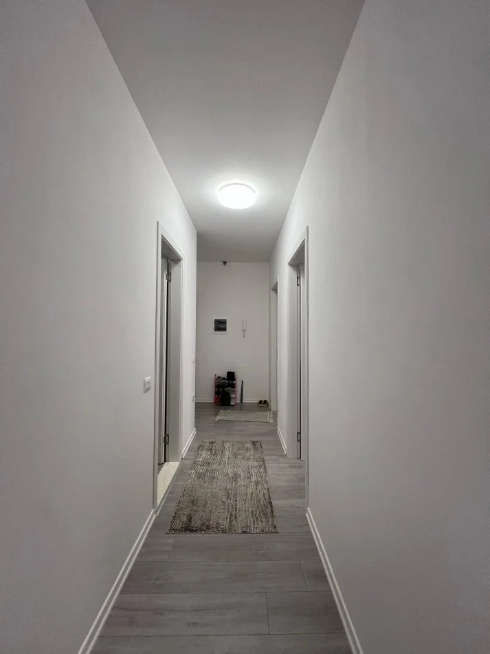 Tirane, jepet me qera apartament 2+1 Kati 2, 103 m² 730 € 