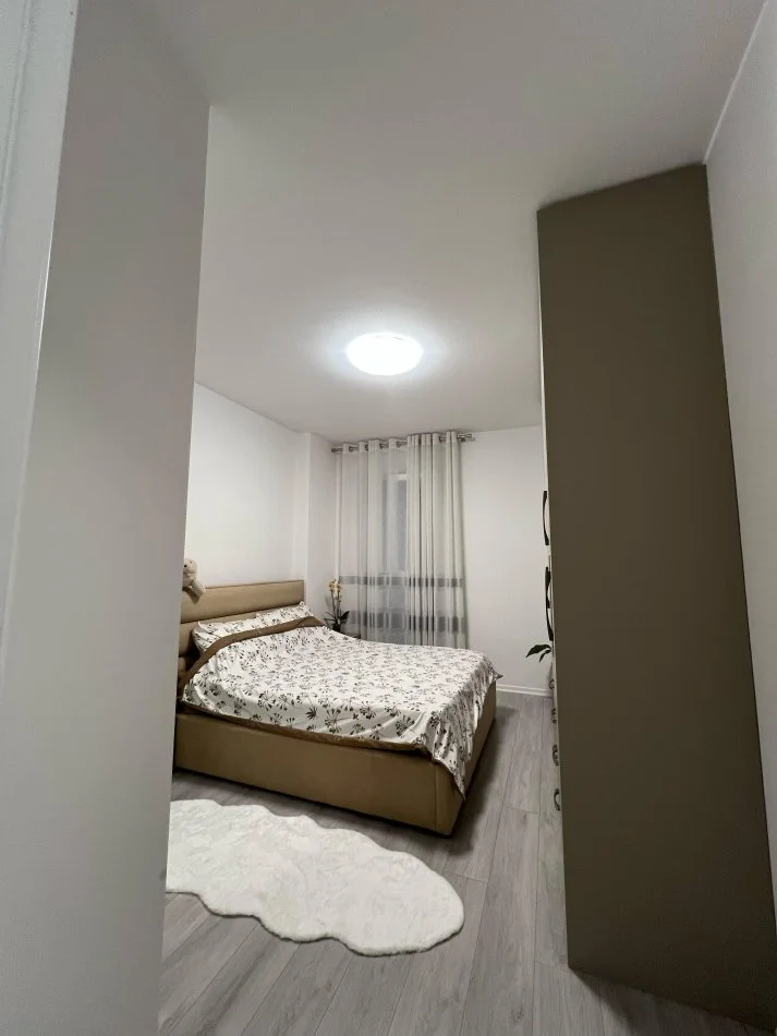 Tirane, jepet me qera apartament 2+1+Ballkon Kati 2, 103 m² 730 € (Trio Towers Residence, Don Bosko)