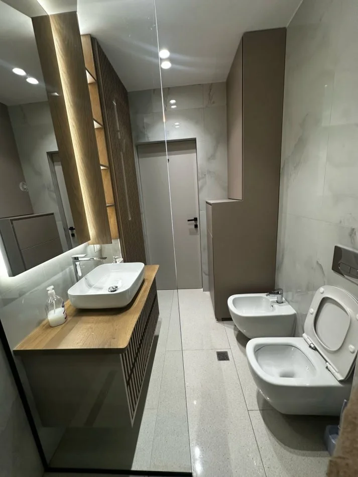 Tirane, jepet me qera apartament 2+1 Kati 2, 80 m² (Don Bosko)