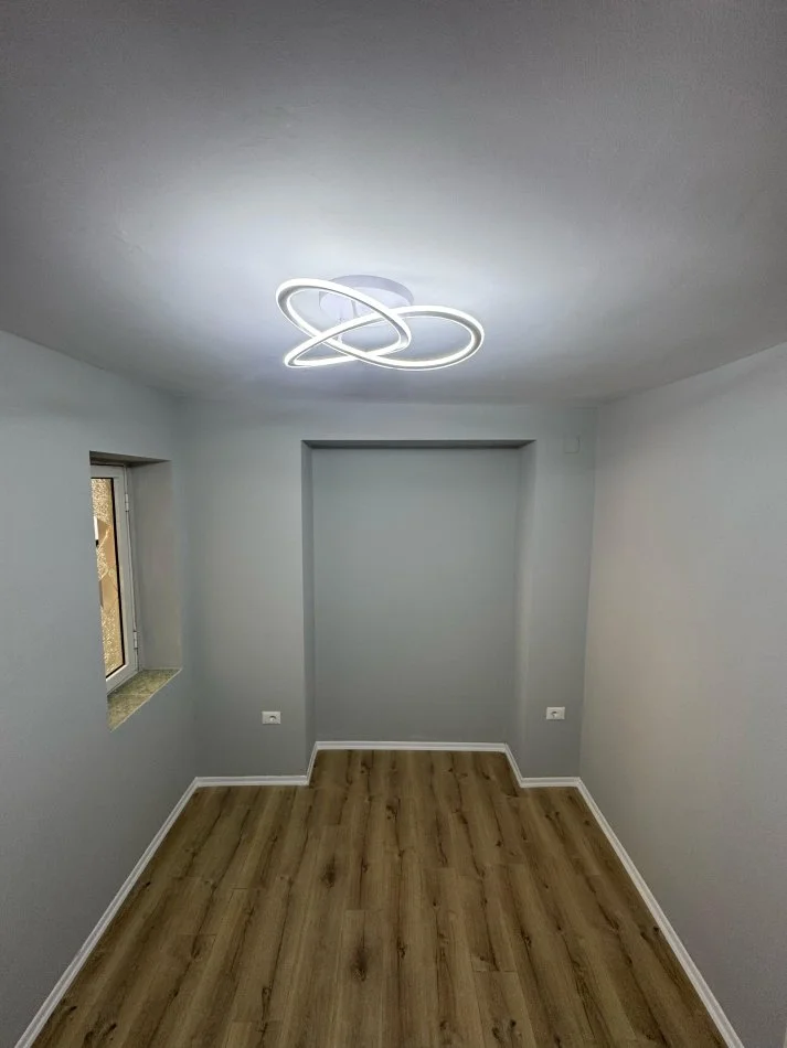 Tirane, shitet apartament 2+1 Kati 2, 75 m² 179.000 € (MYSLYM SHYRI)