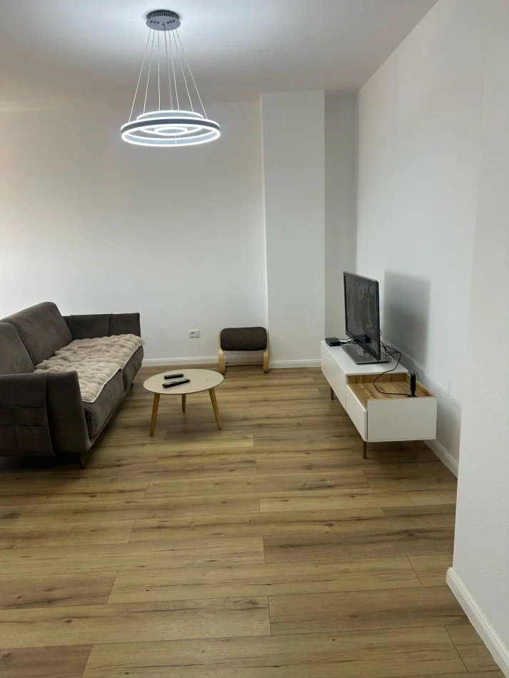 !DHENE! Durres, jepet me qera apartament+verande | Penthouse 1+1+Ballkon Kati 2, 70 m² 350 € (Vila e Zogut, Durrës)