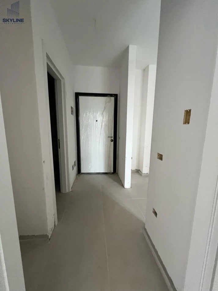 Tirane, shitet apartament 1+1 Kati 3, 52 m² 66.000 € (QTU)