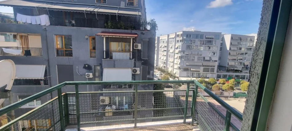 Tirane, shitet apartament 2+1 Kati 6, 90 m² 220.000 € (komune parisi)