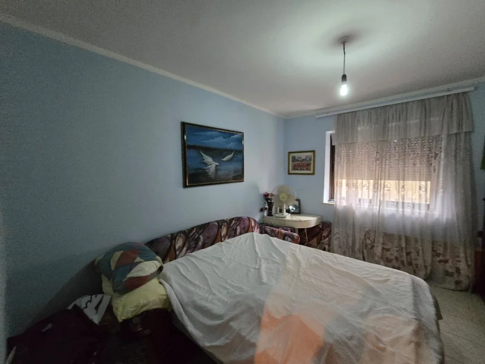 Tirane, shitet apartament 2+1 Kati 2, 70 m² 110.000 € (FERIT XHAJKO)