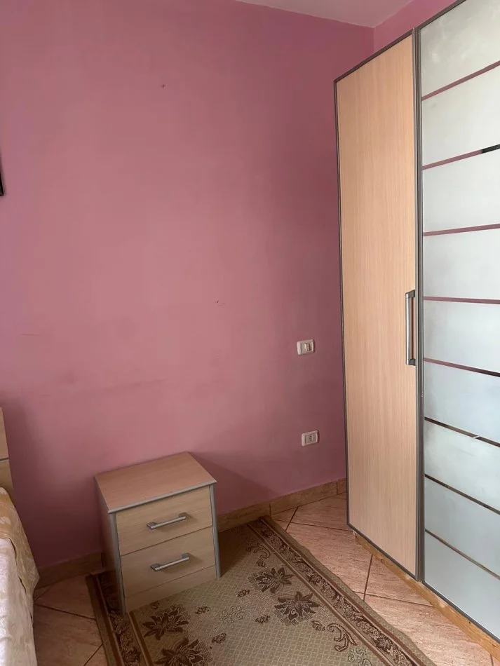 !Dhene! Durres, jepet me qera apartament 2+1+Ballkon Kati 2, 90 m² 280€ (Prane Garden Hill, Vila e Zgut)