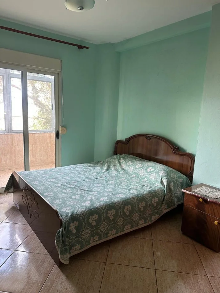 !Dhene! Durres, jepet me qera apartament 2+1+Ballkon Kati 2, 90 m² 280€ (Prane Garden Hill, Vila e Zgut)