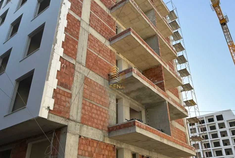 Durres, shitet apartament 2+1 Kati 3, 85 m² 111.000 € (Pishat E Buta Golem)