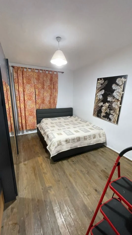 Durres, shitet apartament 1+1+Ballkon Kati 1, 59 m² 80.000 € (Stacioni i Trenit)