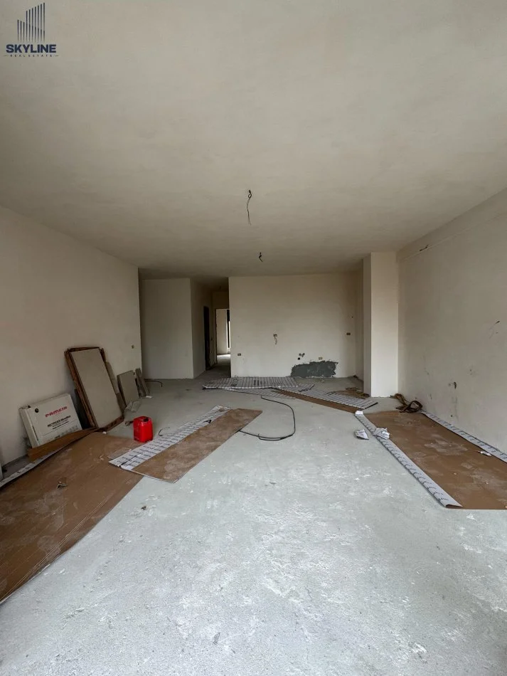 Tirane, shitet apartament 2+1 Kati 5, 112 m² 184.800 € (Bulevardi i Ri)