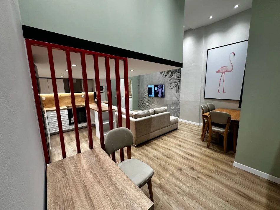 Tirane, shitet 1+1 Kati 0, 55 m² 115.000 € (Pallati me Shigjeta)