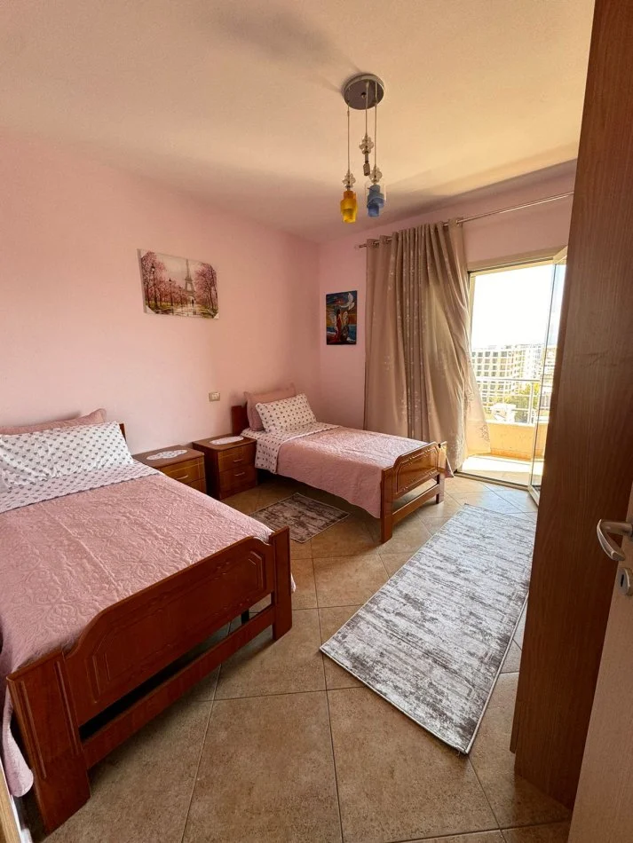 Durres, jepet me qera apartament+verande | Penthouse 2+1+Aneks+Ballkon Kati 10, 170 m² 500 € (Pranvera Durres)