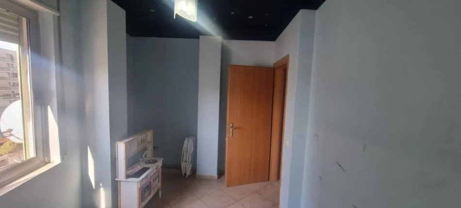 Tirane, shitet apartament 2+1 Kati 7, 90 m² 208.000 € (Kompleksi Kika)