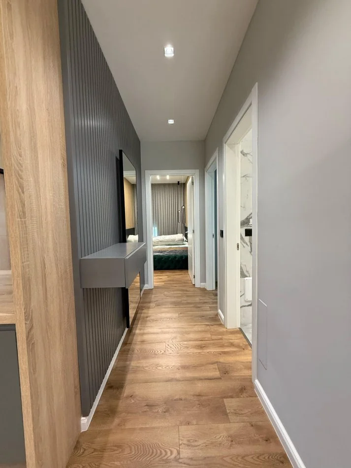 Tirane, jepet me qera apartament+verande | Penthouse 2+1+Ballkon Kati 3, 135 m² 1.600 € (TEG)