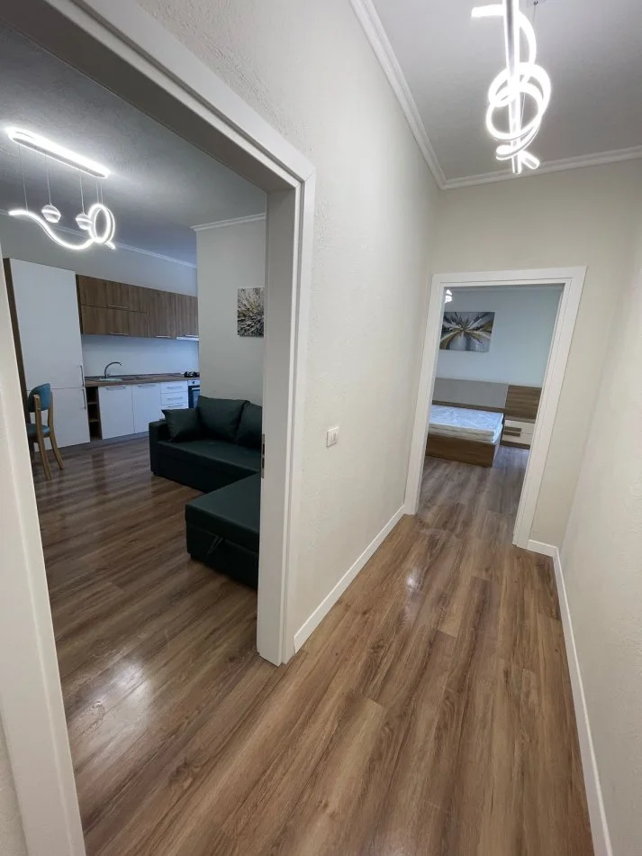 Durres, shitet apartament 2+1+Aneks+Ballkon Kati 6, 82 m² 111.000 € (Rruga Pavaresia)