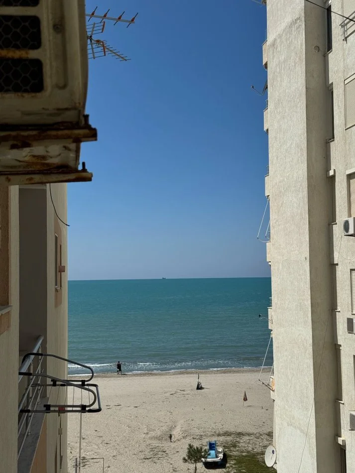 Durres, shitet apartament 1+1+Aneks+Ballkon Kati 3, 74 m² 145.000 € (Shkemb i Kavajes)