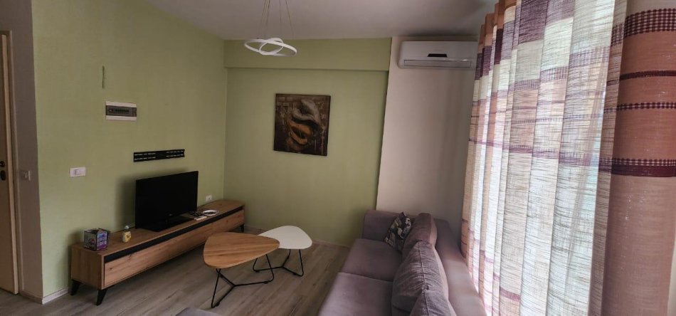 Tirane, jepet me qera apartament 2+1+Ballkon Kati 4, 85 m² 700 € (Kopeshti Zoologjik)