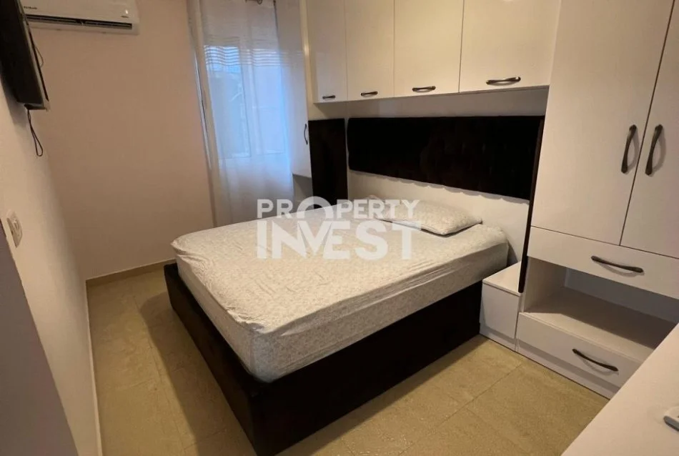 Tirane, jepet me qera apartament 2+1+Aneks+Ballkon Kati 3, 80 m² 410 € (Kopshti Botanik)