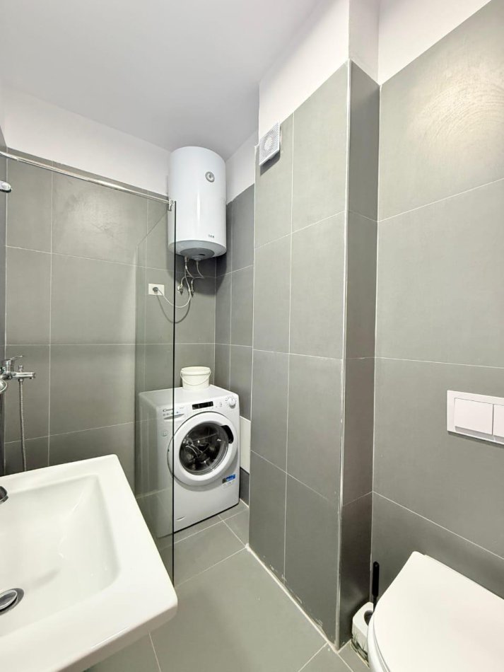 Tirane, jepet me qera apartament 1+1 Kati 6, 75 m² 600 € (Rezidenca Trio Tower, Don Bosko)