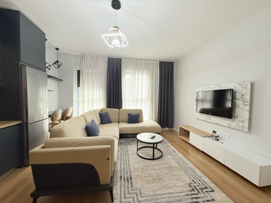 Tirane, jepet me qera apartament 1+1 Kati 6, 75 m² 600 € (Rezidenca Trio Tower, Don Bosko)