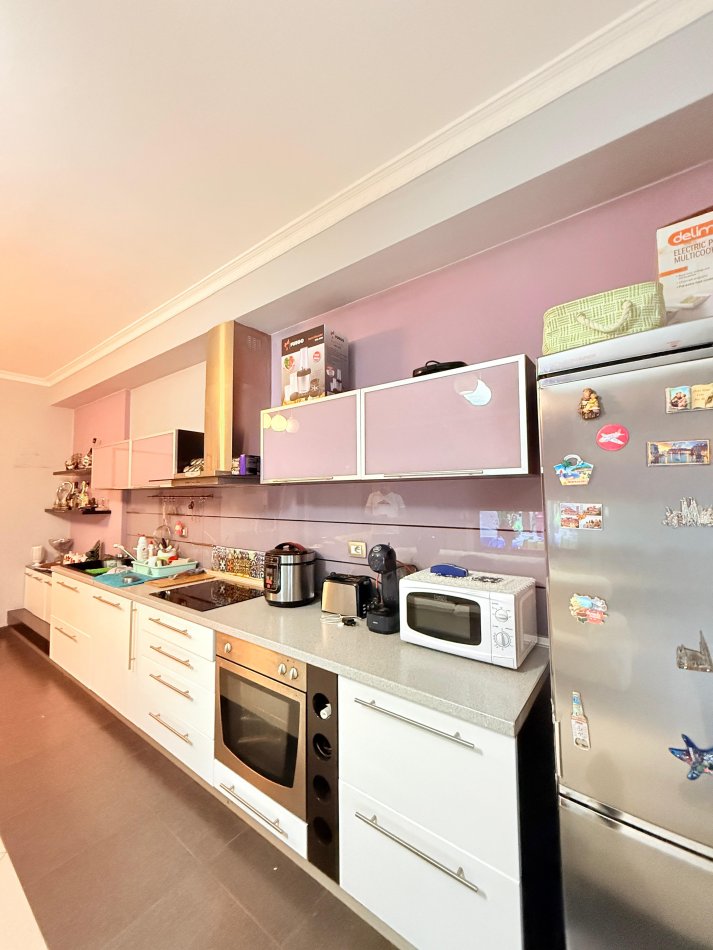 Tirane, shitet apartament 2+1+Ballkon Kati 7, 105 m² 125.000 € (Casa Italia, Tek Spitali Hygeia)