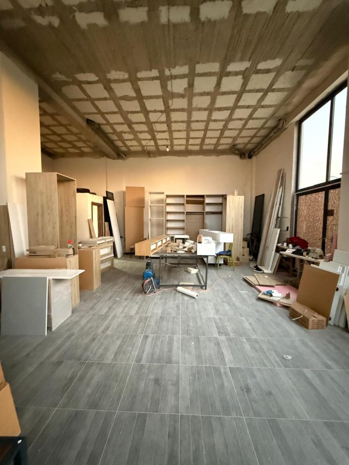 Tirane, jepet me qera dyqan Kati 1, 120 m² 500 € (Rruga Agon, Zona Ardeno)