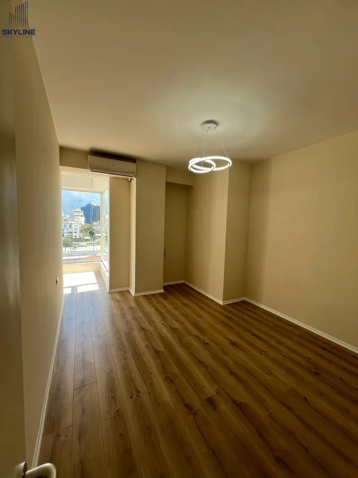 Tirane, shitet apartament 1+1 Kati 6, 68 m² 150.000 € (Bulevardi i Ri)