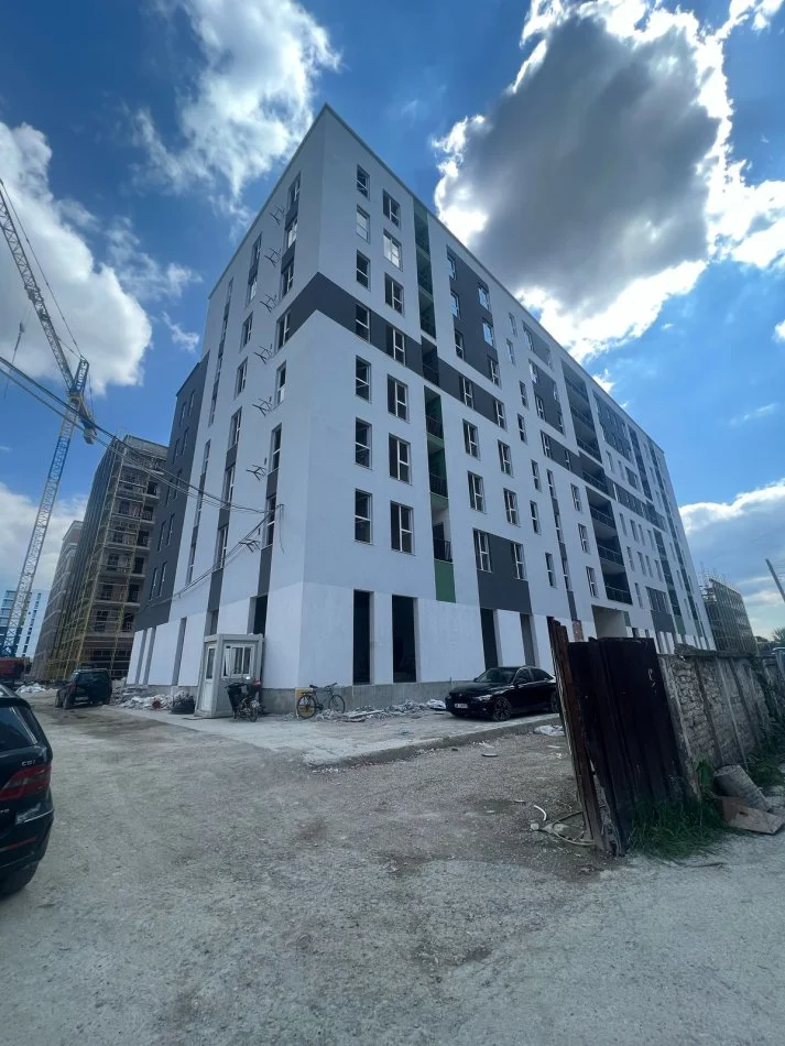 Tirane, shes 2+1 Kati 2, 95.000 € (tirana entry 2)