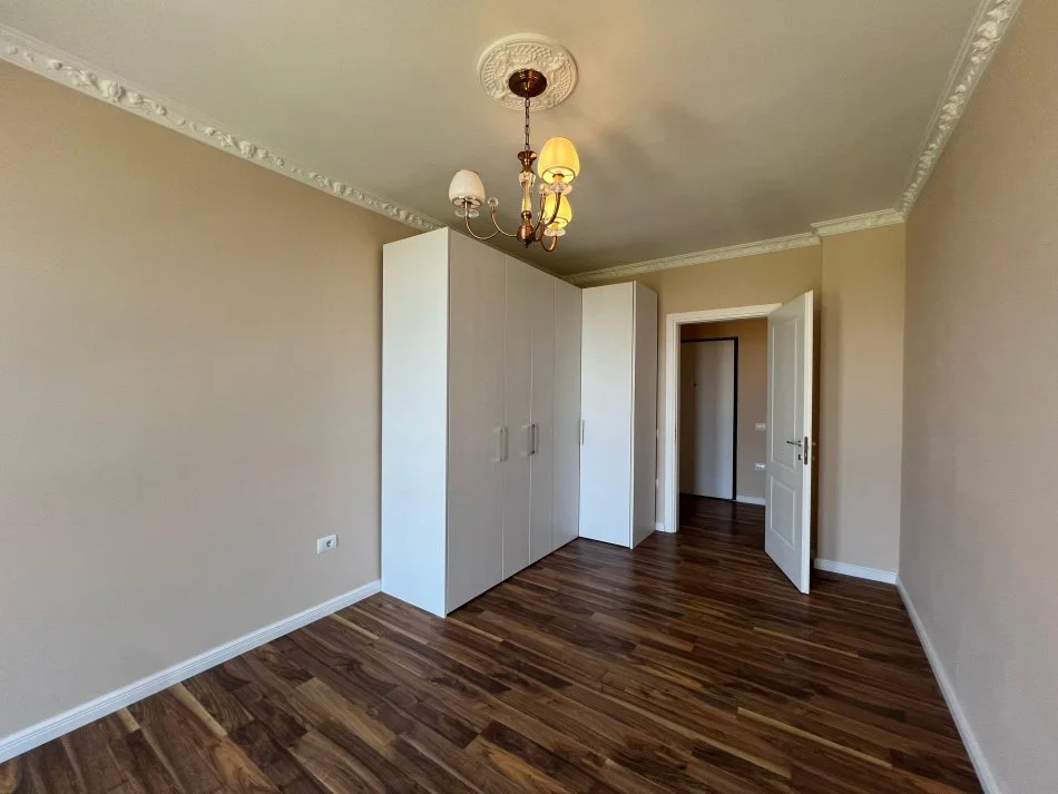 Tirane, shitet apartament 2+1 Kati 2, 124 m² 250.000 € (Sauk I Vjeter)