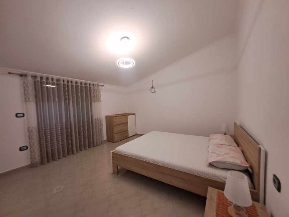 APARTAMENT 2+1+2 ME QERA NE SELITE