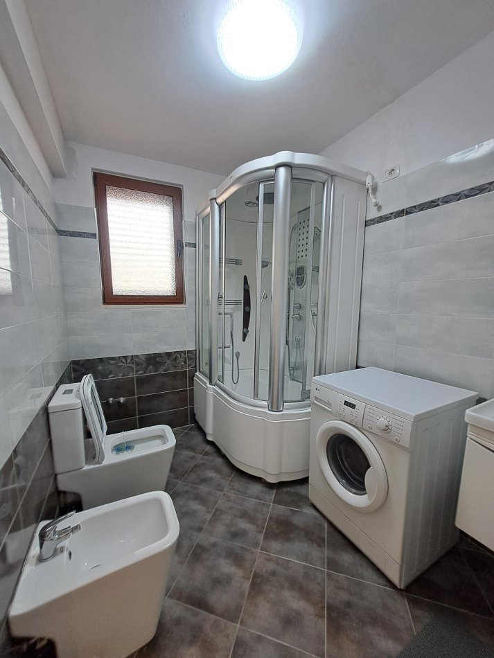 APARTAMENT 2+1+2 ME QERA NE SELITE
