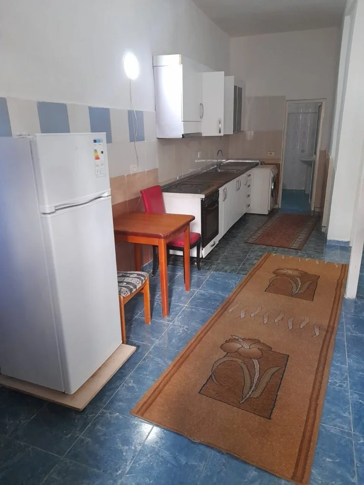 Tirane, jepet me qera apartament 1+1+Ballkon Kati 1, 70 m² 350 € (IDIRZ DOLLAKU)