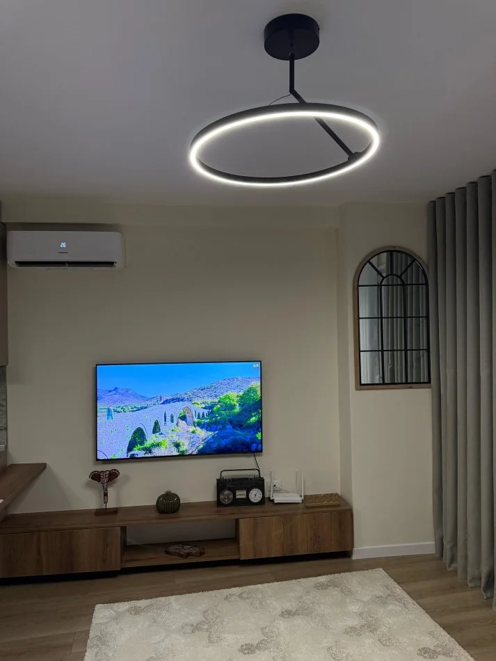 Tirane, jepet me qera garsonier 1+1 Kati 2, 60 m² 500 € (Hamdi Pepo, Selite)