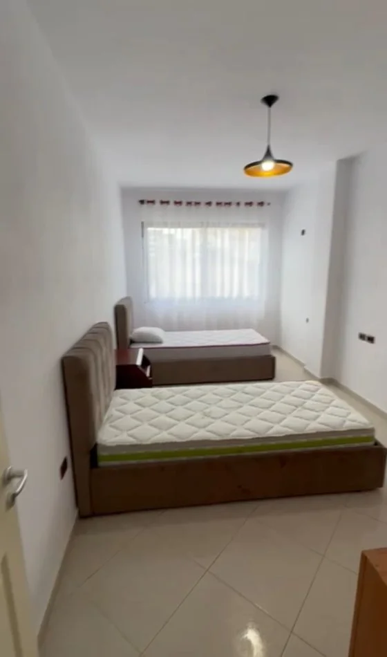Tirane, jepet me qera apartament 2+1 Kati 2, 90 m² 50,000 leke (Astir,Vila L)