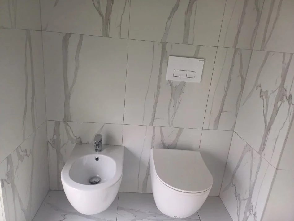 Tirane, jepet me qera apartament 2+1 Kati 4, 105 m² 46,000 leke (Ali Dem, Mangalem 21)