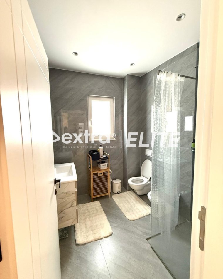 Tirane, jepet me qera Vile 4+1 Kati 2, 2.500 € (Elysium Residence, Tiranë)