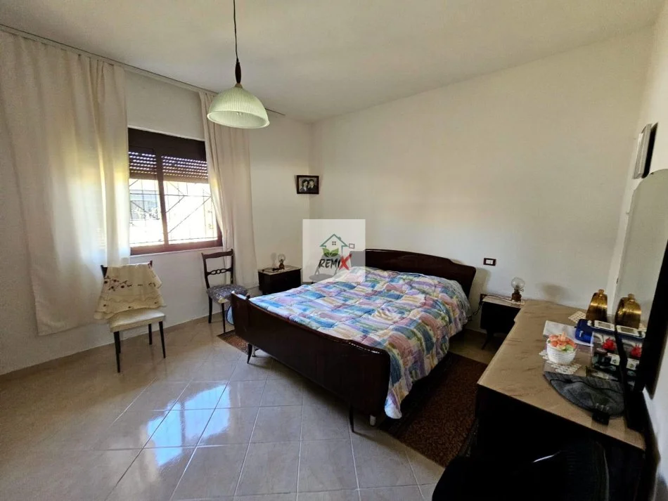 Durres, shitet Vile 2 Katshe Kati 2, 990 m² 165.000 € 