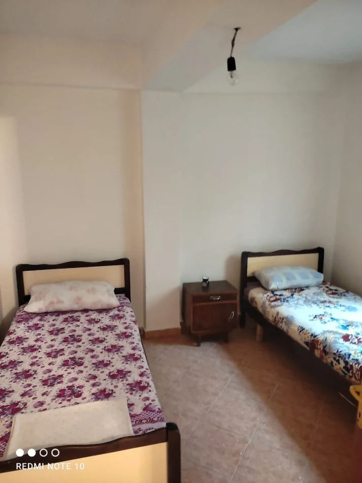 Tirane, jepet me qera apartament 1+1+Aneks+Ballkon Kati 1, 50 m² 22.000 € (5 MAJI)