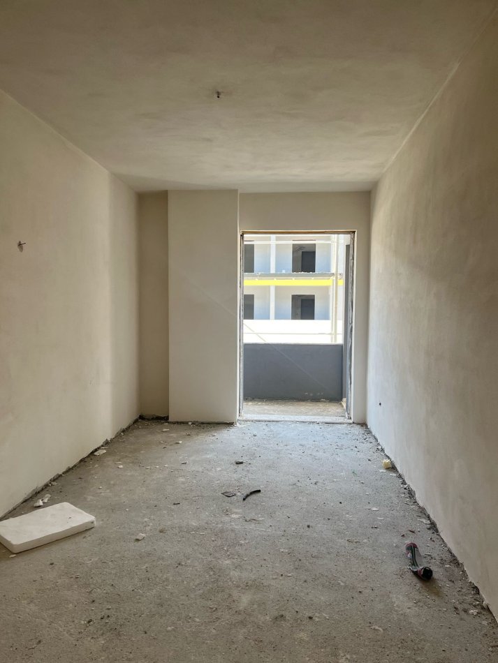 Tirane, shitet apartament 2+1+Ballkon Kati 5, 97 m² 97.500 € (Univers City)