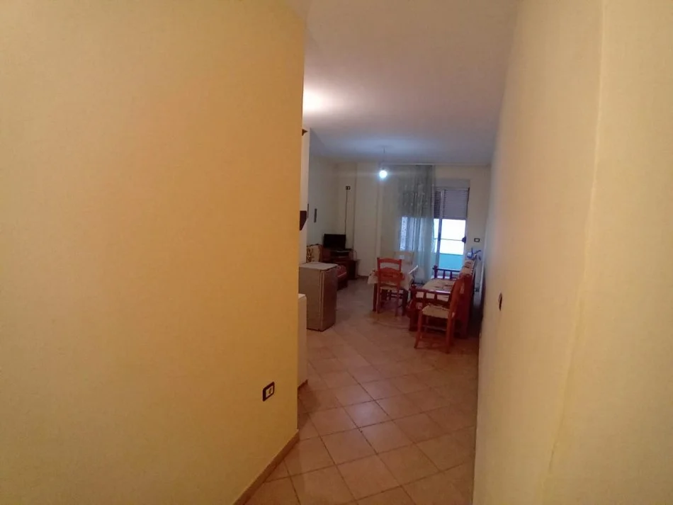 Durres, shitet apartament 1+1+Aneks+Ballkon Kati 1, 60 m² 130.000 € (Shkembi i Kavajes)