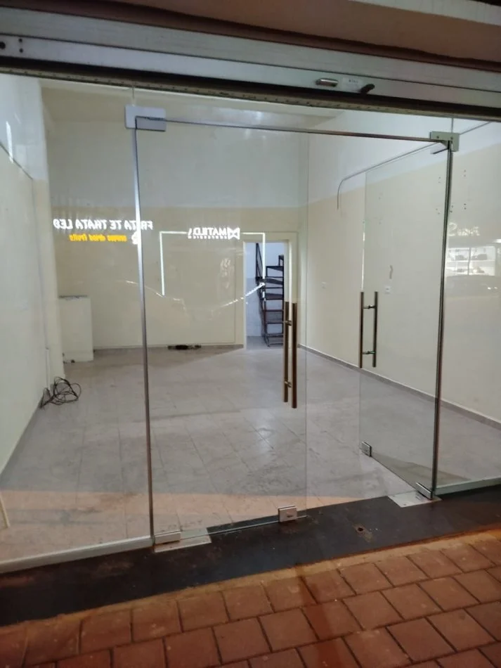 Durres, jepet me qera ambjent biznesi Kati 0, 47 m² 700 € (Rruga Cajupi, afer poliklinikes)