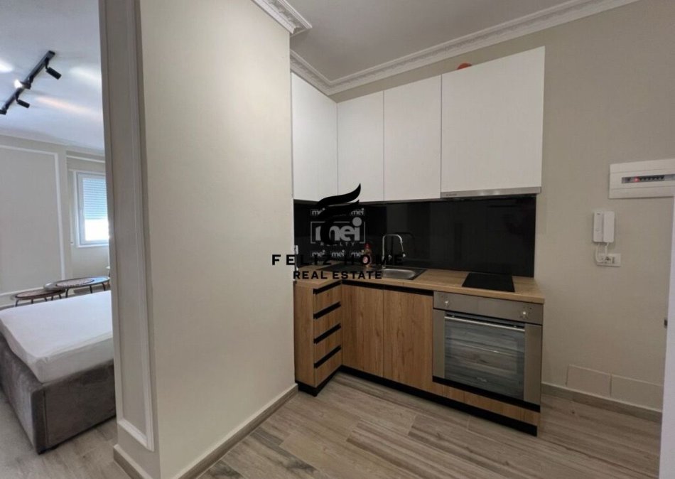 Tirane, jepet me qera garsonier 1+1 Kati 2, 35 m² 420 € (MYSLYM SHYRI)