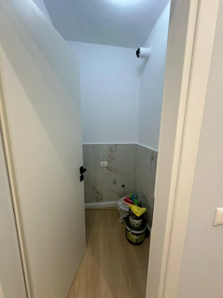 Tirane, shitet apartament 2+1+Ballkon Kati 2, 93 m² 265.000 € (Myslym Shyri)