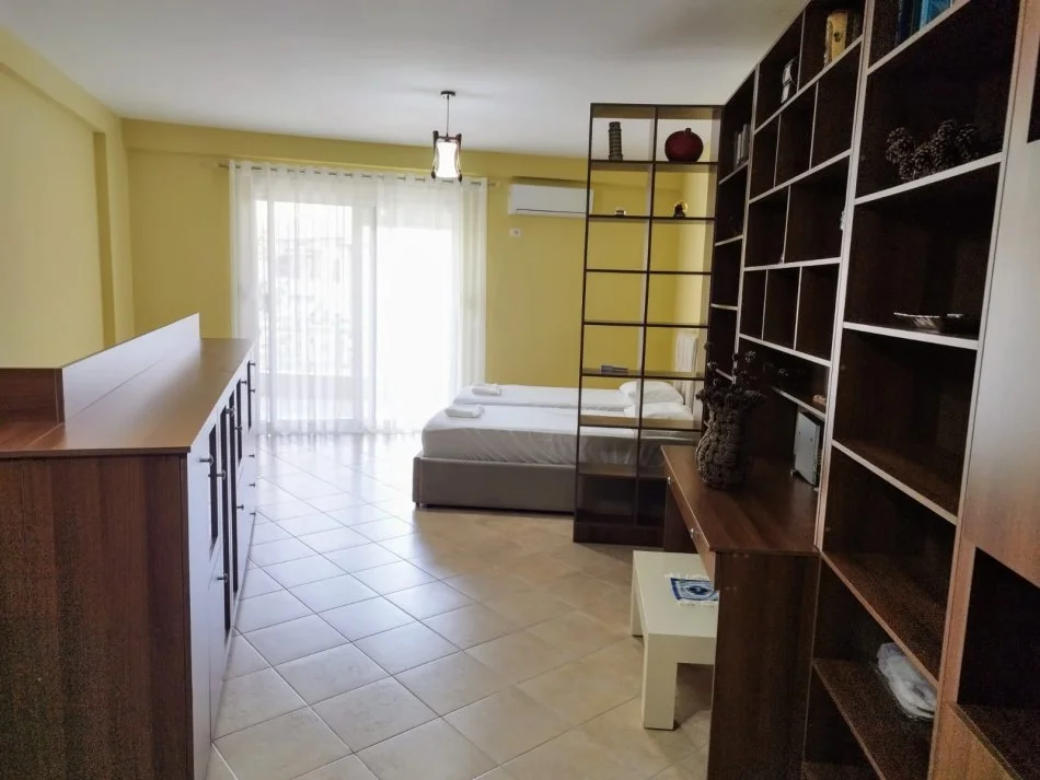 Tirane, jepet me qera apartament duplex 2 Katshe , 115 m² 1.300 € (Gjon Buzuku)