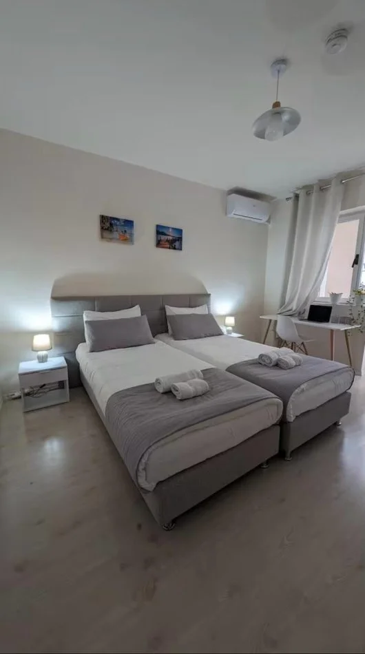 Tirane, jepet me qera apartament 1+1 Kati 2, 55 m² 600 € (stacion treni)
