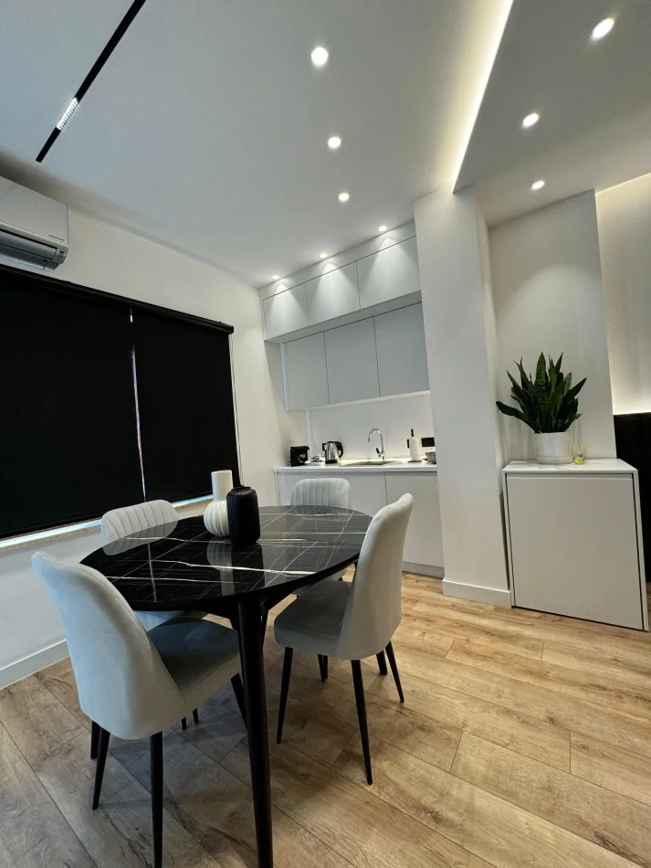 Shqiperi, shitet apartament 1+1 Kati 2, 50 m² 220.000 € (SHESHI WILLSON BLLOK)